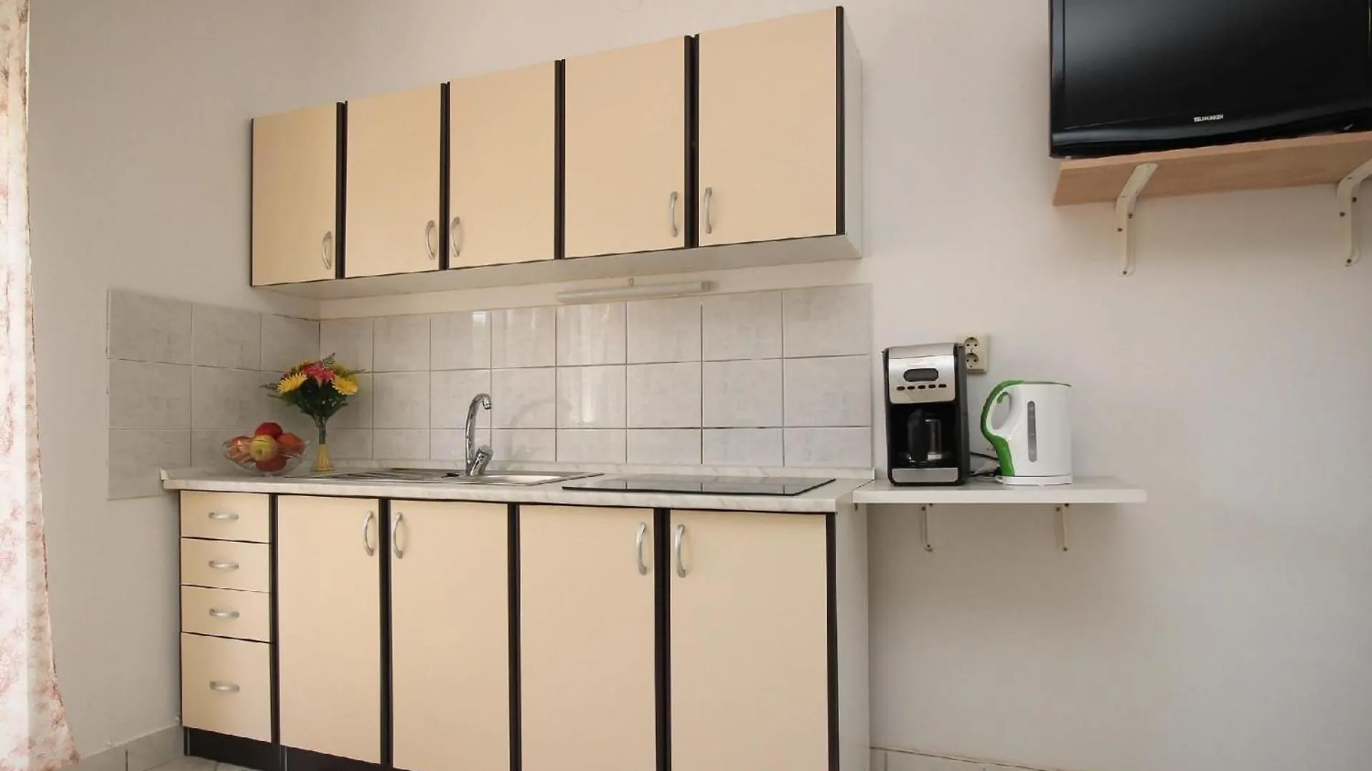 Ferienwohnung Fuer 5 Personen Ca 58 M In Silo, Adriakueste Kroatien Kroatische Inseln Apartman