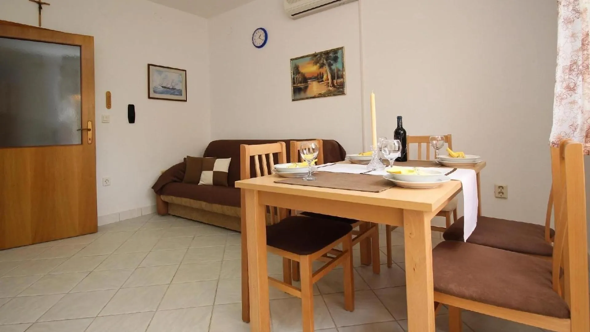 Ferienwohnung Fuer 5 Personen Ca 58 M In Silo, Adriakueste Kroatien Kroatische Inseln Apartman Silo (Krk)